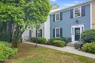 118 Greenwich Hills Dr, Greenwich, CT 06831 - Photo 1