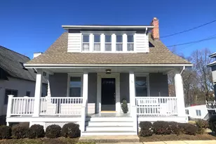 66 Locust St, Greenwich, CT 06830 - Photo 1