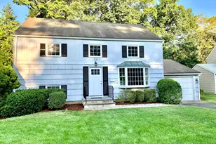 34 Amherst Rd, Greenwich, CT 06878 - Photo 1