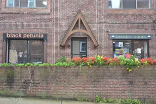 8 Grigg St, Greenwich, CT 06830 - Photo 1