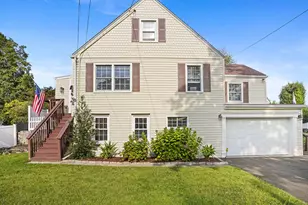 11 Rockland Pl, Greenwich, CT 06831 - Photo 1