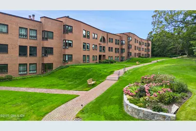 1 Milbank Avenue #1F, Greenwich, CT 06830 - Photo 1