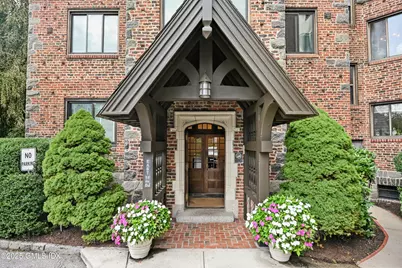 47 Lafayette Place #4J, Greenwich, CT 06830 - Photo 1