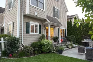 32 Harold St, Greenwich, CT 06807 - Photo 1