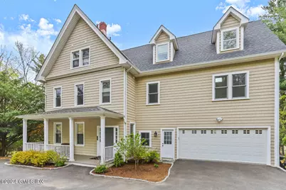 44 Riversville Road #Upstairs, Greenwich, CT 06831 - Photo 1