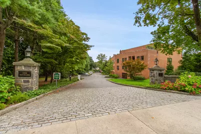 1 Milbank Avenue #1A, Greenwich, CT 06830 - Photo 1