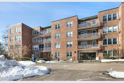 3 Putnam Hill #2C, Greenwich, CT 06830 - Photo 1