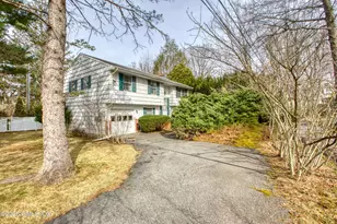 9 Stuart Dr, Old Greenwich, CT 06870 - Photo 1