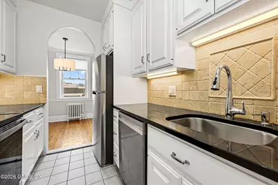 169 Mason Street #3B, Greenwich, CT 06830 - Photo 1