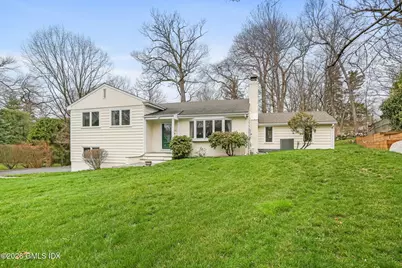 30 Weston Hill Road, Greenwich, CT 06878 - Photo 1