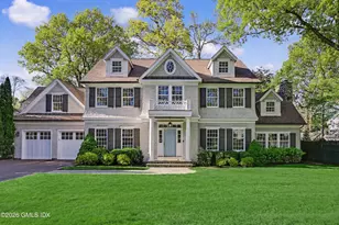 49 Willow Rd, Greenwich, CT 06878 - Photo 1