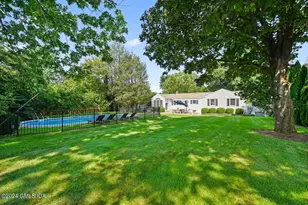 12 Cross Ridge Dr, Old Greenwich, CT 06870 - Photo 1
