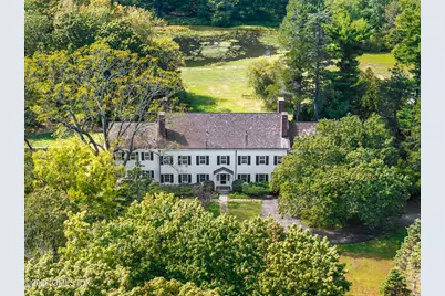 122 Round Hill Road, Greenwich, CT 06831 - Photo 1