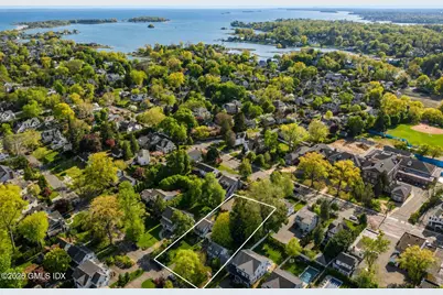 27 Park Avenue, Old Greenwich, CT 06870 - Photo 1