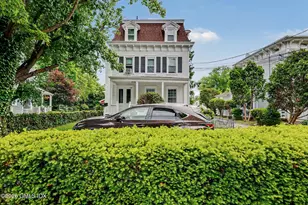 47 Church St, Greenwich, CT 06830 - Photo 1