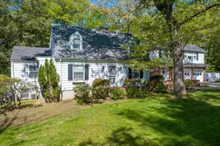 16 Vineyard Ln, Greenwich, CT 06831 - Photo 1
