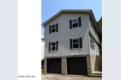6 Booth Court #B, Greenwich, CT 06830 - Photo 1