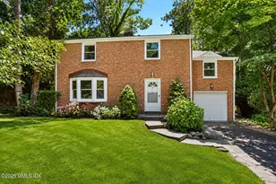 10 MacArthur Dr, Old Greenwich, CT 06870 - Photo 1