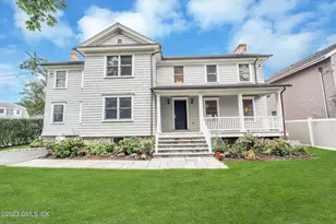 10 Thornhill Rd, Greenwich, CT 06878 - Photo 1