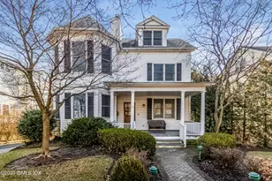 12 Lexington Ave, Greenwich, CT 06830 - Photo 1