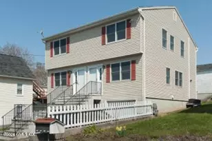 19 Division Street Wes, Greenwich, CT 06830 - Photo 1