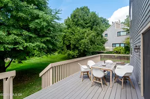 407 W Lyon Farm Dr, Greenwich, CT 06831 - Photo 18