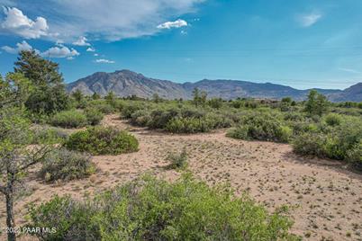 3655 W Oak View Lane, Prescott, AZ 86305 - Photo 1