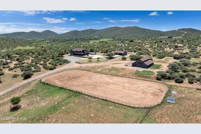 10190 N Prescott Ridge Road, Prescott Valley, AZ 86315 - Photo 2