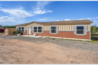 998 Middle Drive, Chino Valley, AZ 86323 - Photo 1