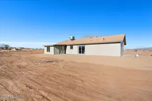 2725 W Bayberry Dr, Paulden, AZ 86334 - Photo 20