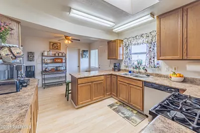 2940 W Willow Breeze Road, Chino Valley, AZ 86323 - Photo 6