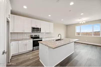 7543 E Louie Lane, Prescott Valley, AZ 86315 - Photo 12