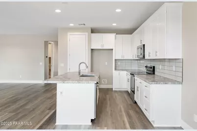 7543 E Louie Lane, Prescott Valley, AZ 86315 - Photo 10