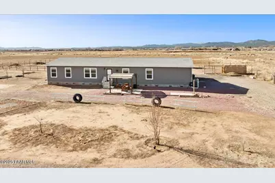 2795 W Bingham Boulevard, Paulden, AZ 86334 - Photo 1