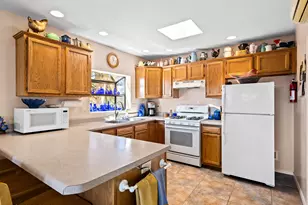 15555 S Middle Ridge, Wagoner, AZ 86332 - Photo 4