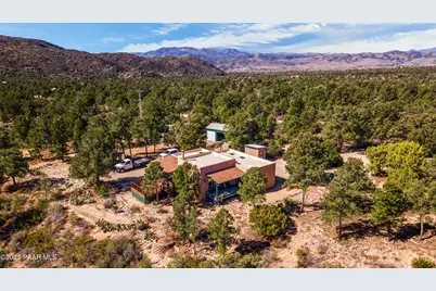 15555 S Middle Ridge, Wagoner, AZ 86332 - Photo 8