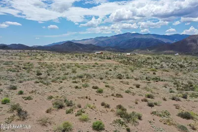 17600 S Dripping Springs Road, Mayer, AZ 86333 - Photo 10