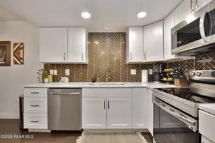 217 Creekside Cir, Prescott, AZ 86303 - Photo 10