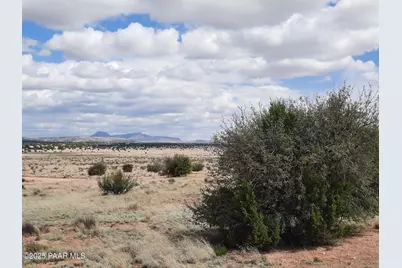 54150 N Encanto Ln, Seligman, AZ 86337 - Photo 10