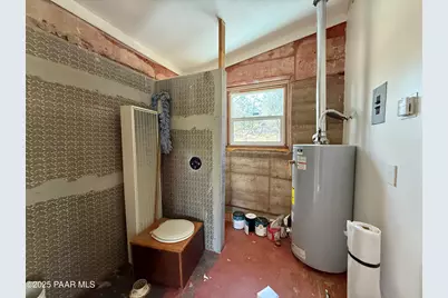 19250 Model Creek Road, Kirkland, AZ 86332 - Photo 24