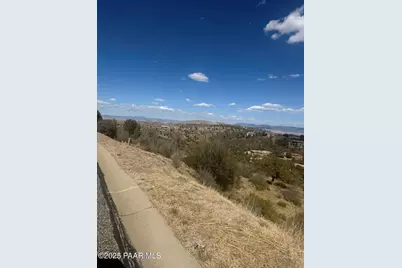 307 Silverhill Circle, Prescott, AZ 86303 - Photo 4