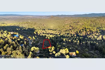 611 N Valley View Drive, Prescott, AZ 86305 - Photo 1