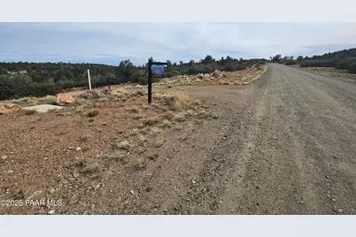 6001 W Dillon Wash Road, Prescott, AZ 86305 - Photo 12