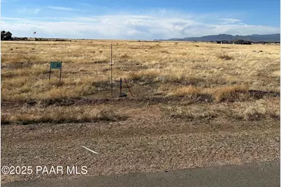 10207 E Free Spirit Road, Prescott Valley, AZ 86315 - Photo 2