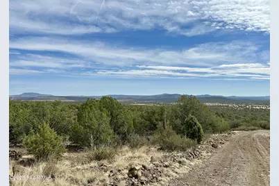 Lot 841 N Critter Gultch, Seligman, AZ 86337 - Photo 10