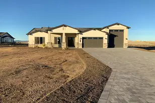 7988 N Copperfield Pkwy, Prescott Valley, AZ 86315 - Photo 1