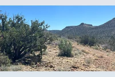 295 Old Deputy Shortline, Ash Fork, AZ 86320 - Photo 12