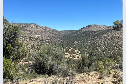 295 Old Deputy Shortline, Ash Fork, AZ 86320 - Photo 8