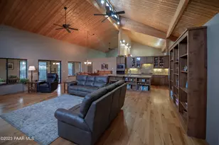 18250 S Backwoods Trail, Kirkland, AZ 86332 - Photo 14