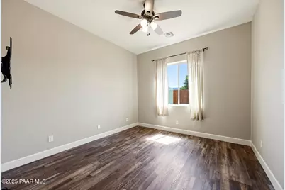 8737 N Mare Street, Prescott Valley, AZ 86315 - Photo 18
